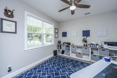 112 Waning Way