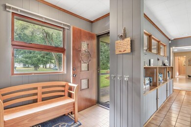 08-2499-Roncy-Rd-WindowStill-Real-Estate