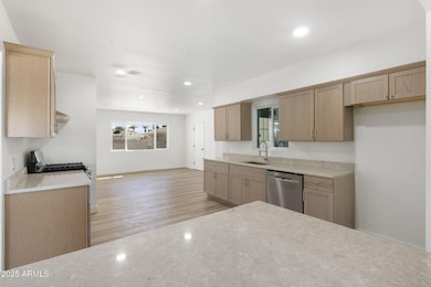 2437 W Village Dr, Phoenix, AZ 85023 - photo 7