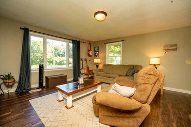8532 q ave -11