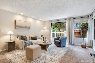 16012 NE 95th Ct, Redmond, WA 98052 - photo 4