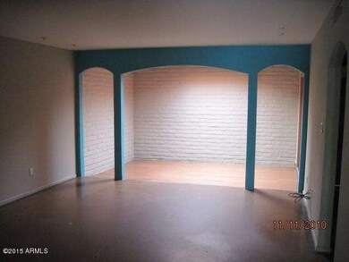 8141 family room