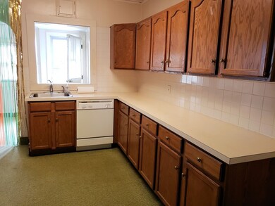 14 Lochwan St unit 16, Winchester, MA 01890 - photo 2