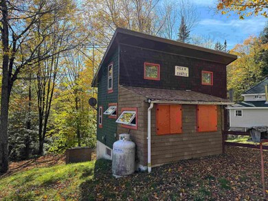359 Case Ln, Readsboro, VT 05350 - photo 4