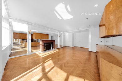 Rockefeller Apartments unit 11D, New York, NY 10019 - photo 5