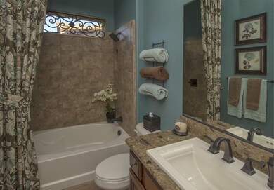 010_Guest Bath