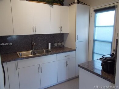 7945 Carlyle Ave unit 6, Miami Beach, FL 33141 - photo 7