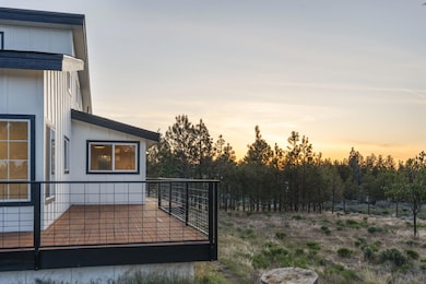 59870 Calgary Loop, Bend, OR 97702 - photo 3