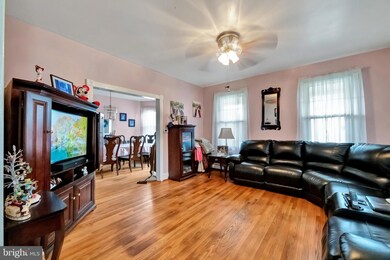 218 S Dupont Rd, Newport, DE 19804 - photo 6