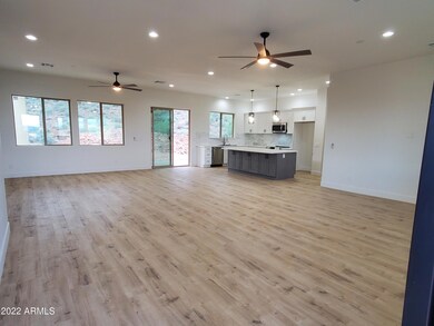 Fam Room, G Room, Dining, Kitch