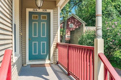 30 Graves Ave unit B, Northampton, MA 01060 - photo 5