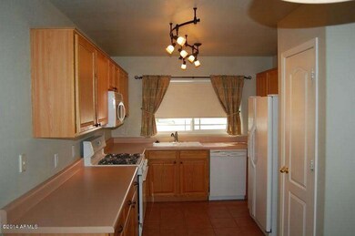 5-Kitchen2