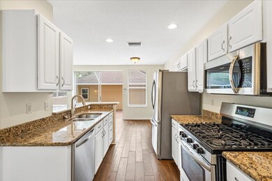 9526 W Park Village Dr, Tampa, FL 33626 - photo 7