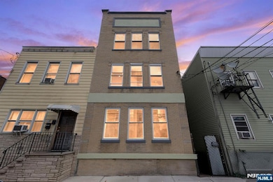 196 Malvern St, Newark, NJ 07105 - photo 2