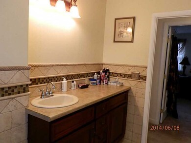 91 Clorane St, Warwick, RI 02889 - photo 7