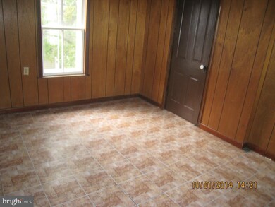 321 E Liberty St, Chambersburg, PA 17201 - photo 7