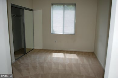 3101 N Hampton Dr unit 109, Alexandria, VA 22302 - photo 7