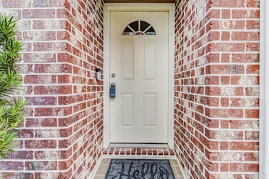 5941 South Loop E unit 1401, Houston, TX 77033 - photo 6