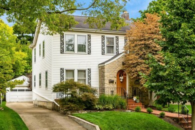 001_0_R 1399 Virgina Ave 021