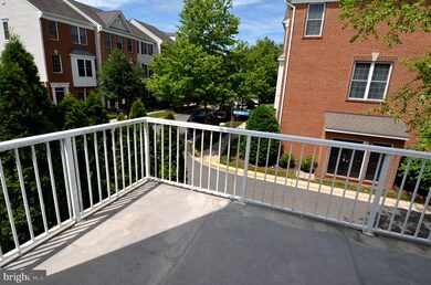 25373 Shipley Terrace, Chantilly, VA 20152 - photo 5