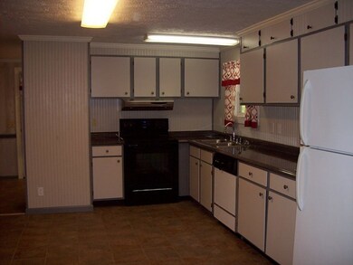 123 Deer Creek Cir, Gray, GA 31032 - photo 7