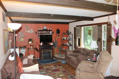 132 S Summit St, Wheaton, IL 60187 - photo 3