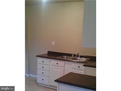 10 Nichols Ave, Coatesville, PA 19320 - photo 4