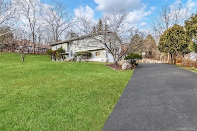 16 Old Pomona Rd, Suffern, NY 10901 - photo 2