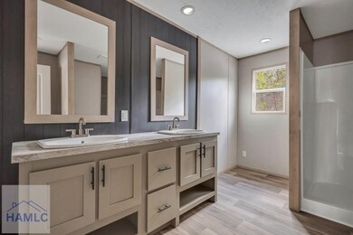 123 Daniel St, Waynesville, GA 31566 - photo 4