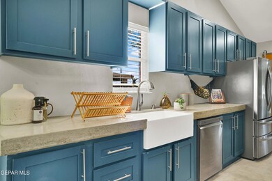 1593 Hartsdale Dr, Horizon City, TX 79928 - photo 4