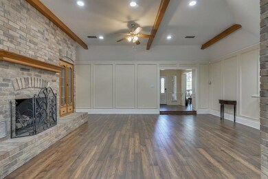 604 April Sound, Bedford, TX 76021 - photo 6