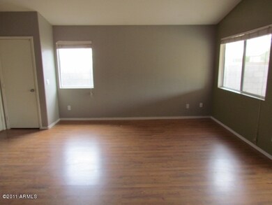 023-217697 - great room-6