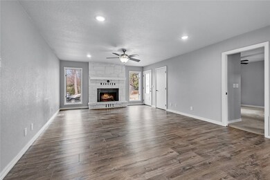 15 Oxford Ln, Bella Vista, AR 72714 - photo 2