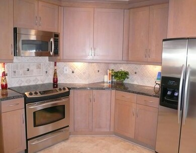 Kitchen. Eat-In Kitchen with Tile Floor, Pantry an