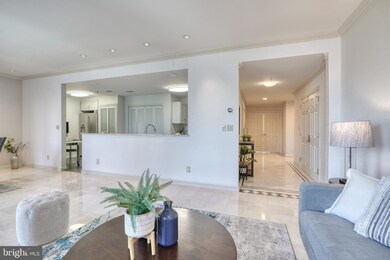 The Towers at Harbor Court unit 2205, Baltimore, MD 21202 - photo 2