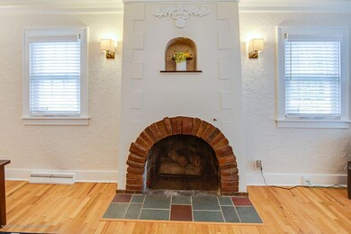 503 S Dexter Dr, Lansing, MI 48910 - photo 7