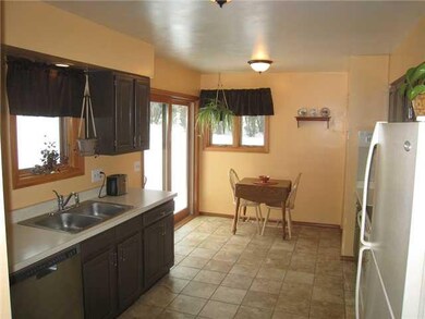Kitchen. Eat-in kitchen with all appliances includ