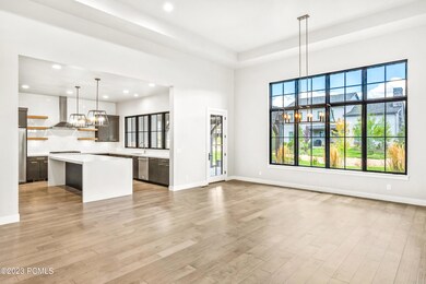 512 N farmhouse Way (3 of 42)