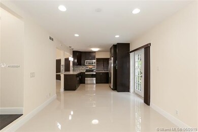 1263 Seagrape Cir unit 1263, Weston, FL 33326 - photo 4