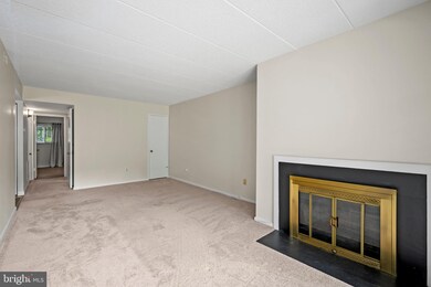 5717 Harpers Farm Rd unit A, Columbia, MD 21044 - photo 6