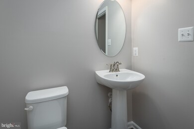 7874 Fletcher Way, Hanover, MD 21076 - photo 5