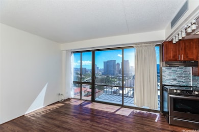 Harbor Square unit 20D, Honolulu, HI 96813 - photo 2