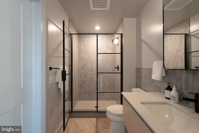 1325 N Beach St unit 725, Philadelphia, PA 19125 - photo 7