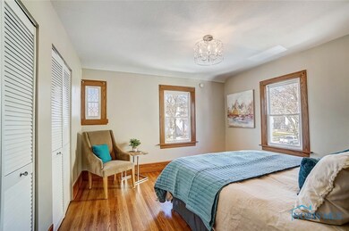 3712 Grantley Rd, Toledo, OH 43613 - photo 7