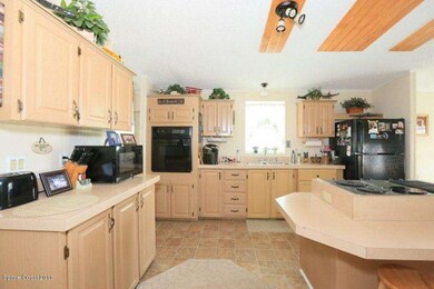 479 Marlin - Kitchen - View 2