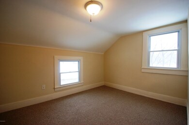 82 Turner Ave, Pittsfield, MA 01201 - photo 5