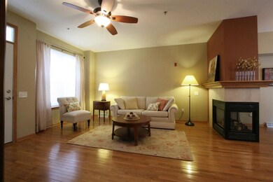 2777 Crinkle Root Dr, Fitchburg, WI 53711 - photo 6