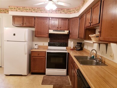 1364 Ben Avon St, Indiana, PA 15701 - photo 3