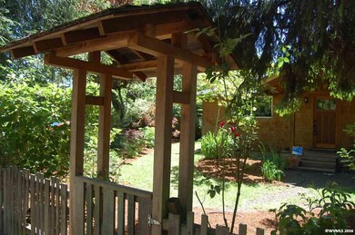 850 SE Bridgeway Ave, Corvallis, OR 97333 - photo 2