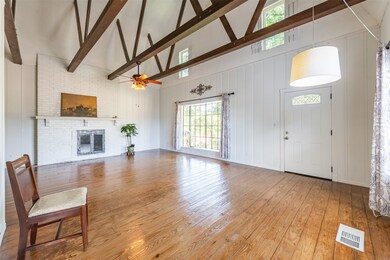 716 Dairy Ln, Alvarado, TX 76009 - photo 5